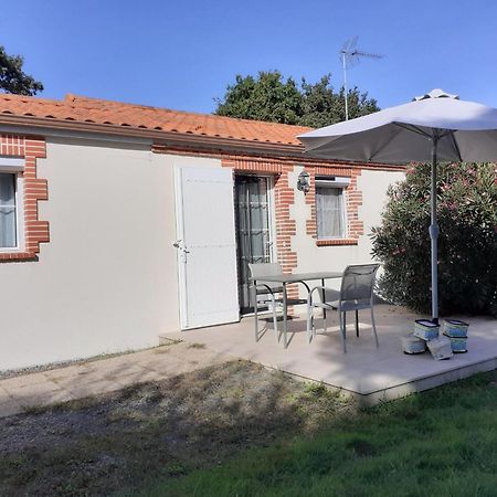 Gite Cosy Avec Spa En Pleine Campagne Pres De Pornic - Fr-1-306-927 Saint-Pere-en-Retz المظهر الخارجي الصورة